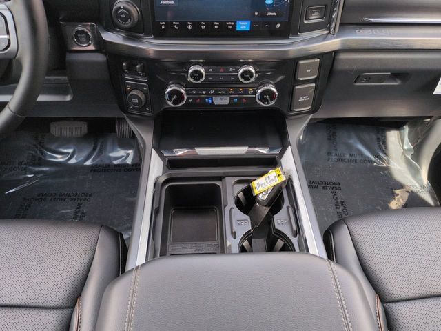 Used 2025 Ford F250 Lariat w/ Lariat Ultimate Package AWD/4WD image 19
