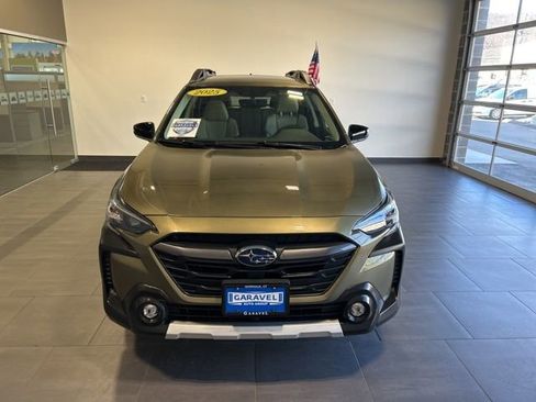 Used 2025 Subaru Outback Limited image 15