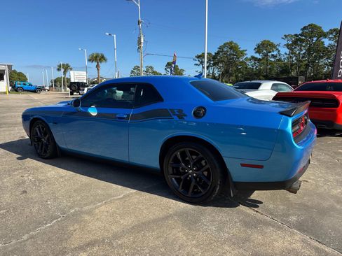 Used 2023 Dodge Challenger R/T w/ Blacktop Package image 5