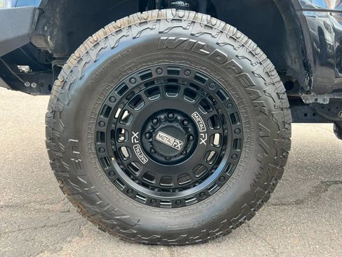 Used 2019 Ford F250 XLT w/ XLT Premium Package AWD/4WD image 16