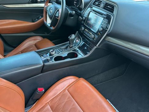 Used 2020 Nissan Maxima Platinum w/ Reserve Package image 12