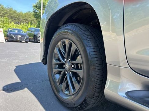Used 2021 Lexus GX 460 Premium w/ Premium Package AWD/4WD image 13