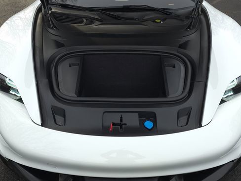 Used 2020 Porsche Taycan Turbo image 79