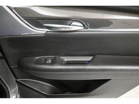 Certified 2023 Cadillac XT5 Sportv image 19