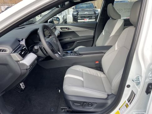 New 2026 Toyota Camry SE image 31