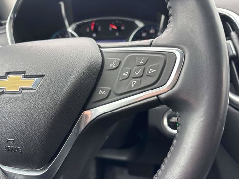 Used 2019 Chevrolet Equinox LT AWD/4WD image 13