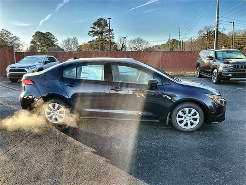 New 2026 Toyota Corolla LE image 18