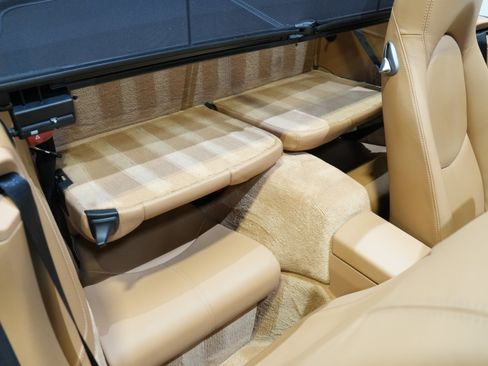 Used 2006 Porsche 911 Carrera 4S image 32