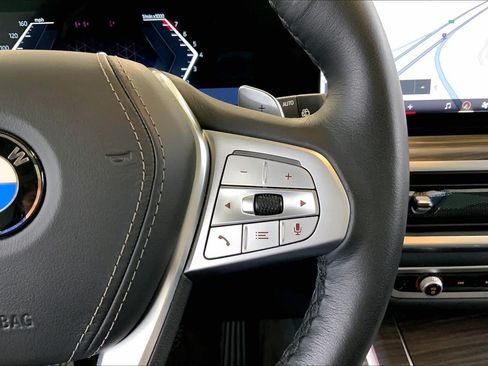 Certified 2026 BMW X7 xDrive40i AWD/4WD image 24