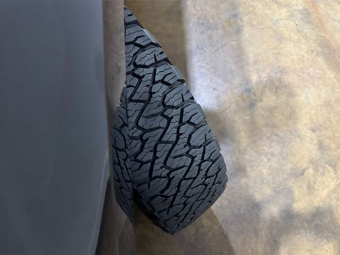 Used 2021 Ford F250 Lariat w/ Lariat Value Package image 75