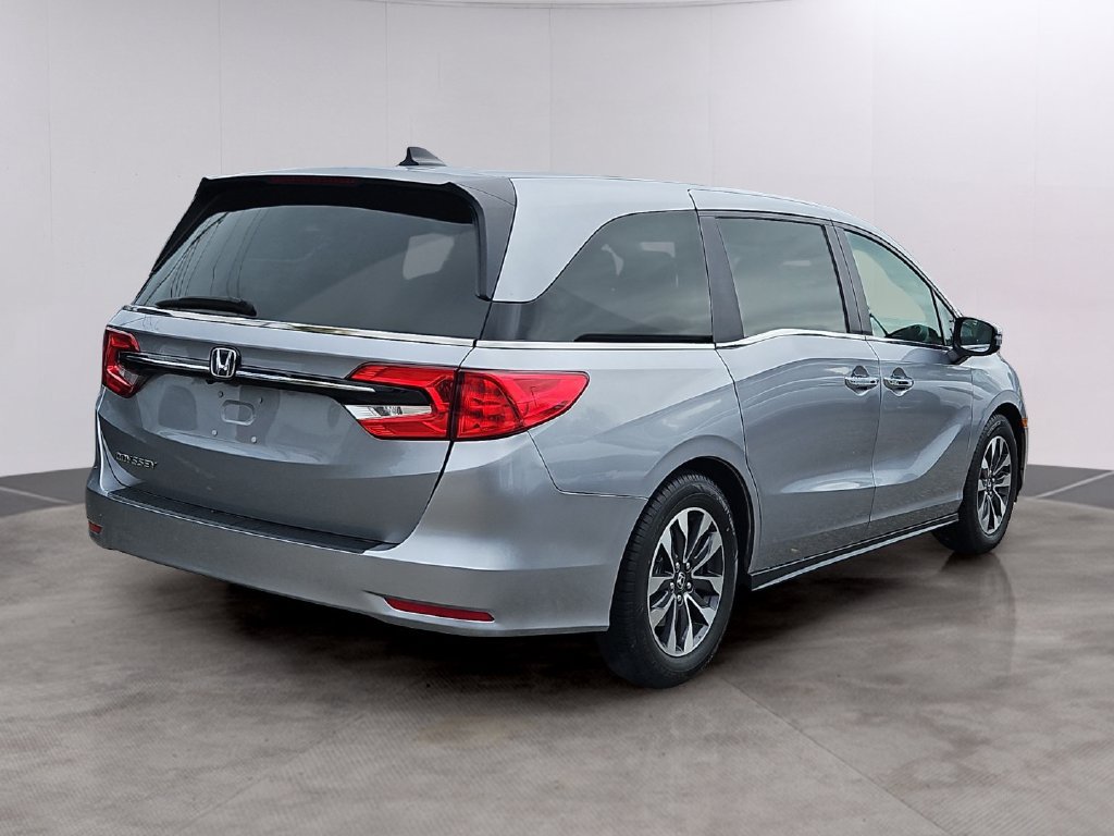 Certified 2023 Honda Odyssey EX-L image 4