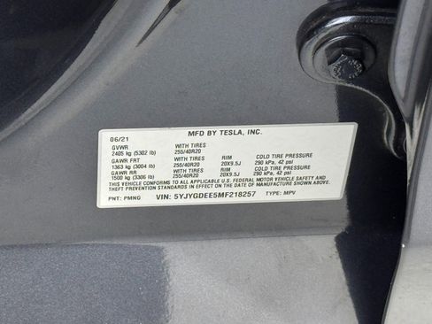 Used 2021 Tesla Model Y Long Range image 47