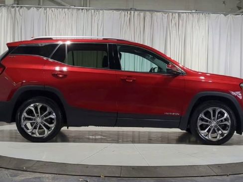 Used 2020 GMC Terrain SLT w/ Preferred Package image 11