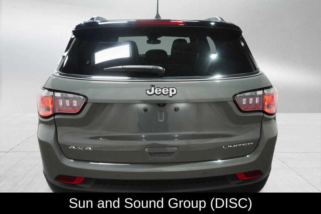 Used 2023 Jeep Compass Limited w/ Sun and Sound Group AWD/4WD image 8