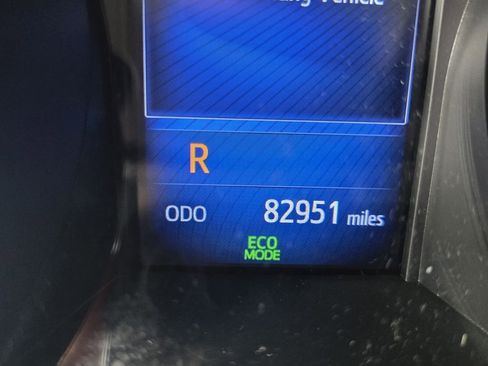 Used 2018 Toyota C-HR XLE image 22