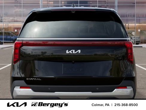 New 2026 Kia Carnival EX FWD image 16