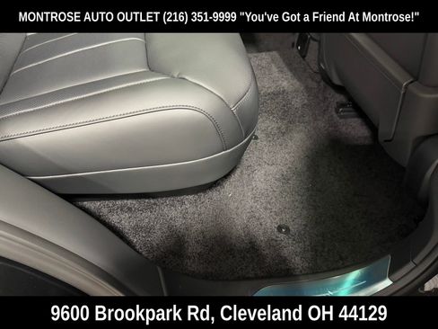 New 2026 Land Rover Range Rover SE image 45