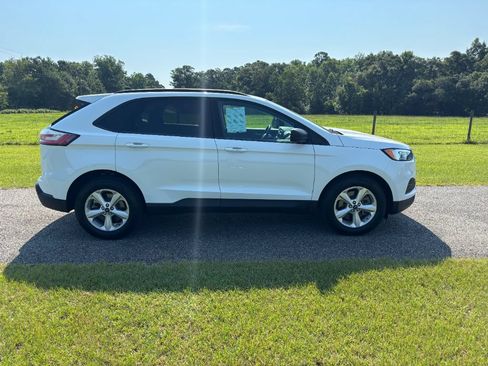 Used 2022 Ford Edge SE AWD/4WD image 15