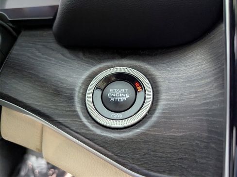 Certified 2021 Jeep Grand Cherokee L Limited image 29