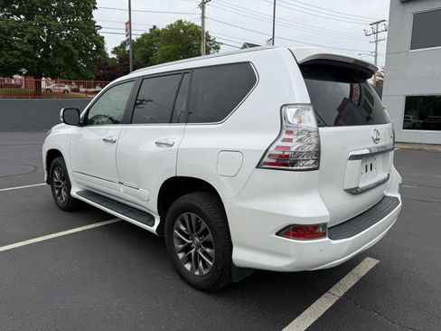 Used 2016 Lexus GX 460 Luxury AWD/4WD image 7