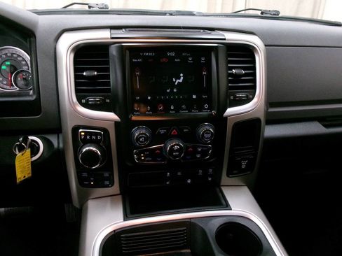 Used 2018 RAM 1500 Big Horn AWD/4WD image 37