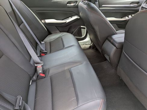 Used 2025 Nissan Altima 2.5 SR FWD image 29