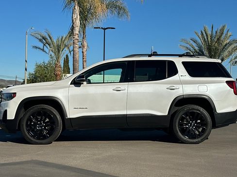 Used 2022 GMC Acadia SLT w/ Elevation Edition image 7