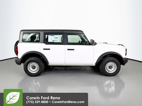 New 2025 Ford Bronco 4-Door image 8