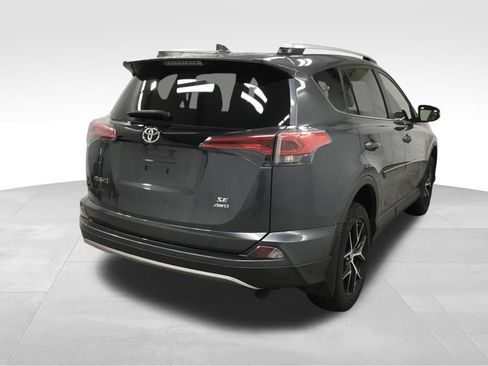 Used 2017 Toyota RAV4 SE AWD/4WD image 14