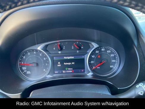 Used 2019 GMC Terrain SLT w/ Preferred Package image 11