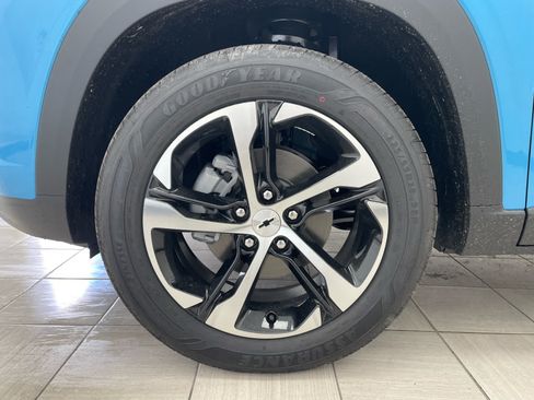 New 2026 Chevrolet Trax RS w/ Driver Confidence Package FWD image 7
