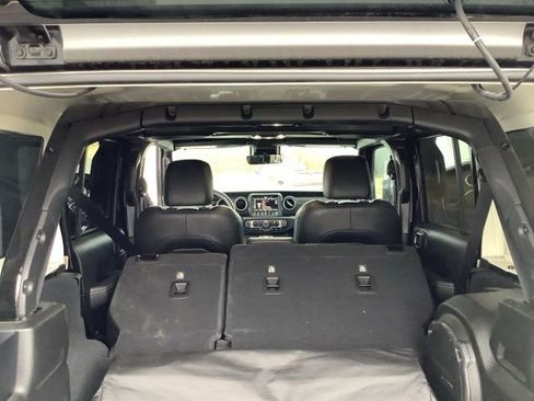 Used 2023 Jeep Wrangler Unlimited Sahara w/ Cold Weather Group image 25