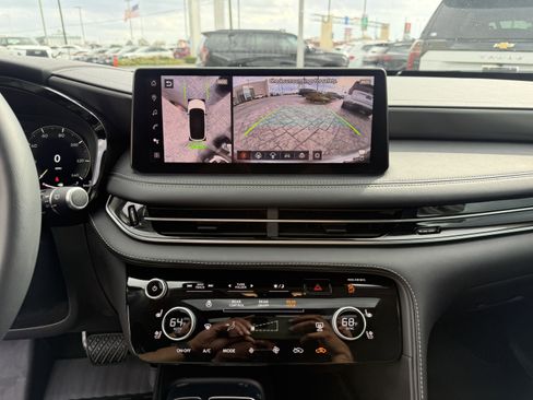 Certified 2026 INFINITI QX60 Luxe w/ Cargo Package image 23