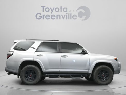 Certified 2024 Toyota 4Runner TRD Off-Road Premium w/ Moonroof Package AWD/4WD image 18
