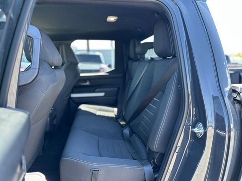 Used 2024 Toyota Tacoma TRD Off-Road AWD/4WD image 4