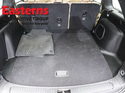 Used 2023 Jeep Grand Cherokee 4WD 4xe w/ Luxury Tech Group II image 9