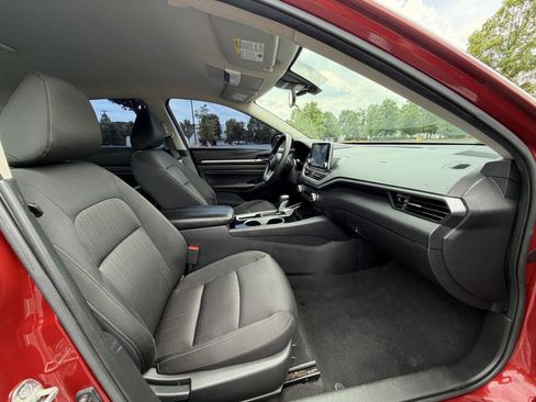 Used 2021 Nissan Altima 2.5 SV FWD image 8