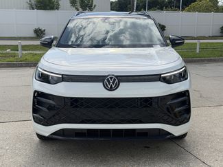 New 2026 Volkswagen Tiguan SE R-Line AWD/4WD video 2