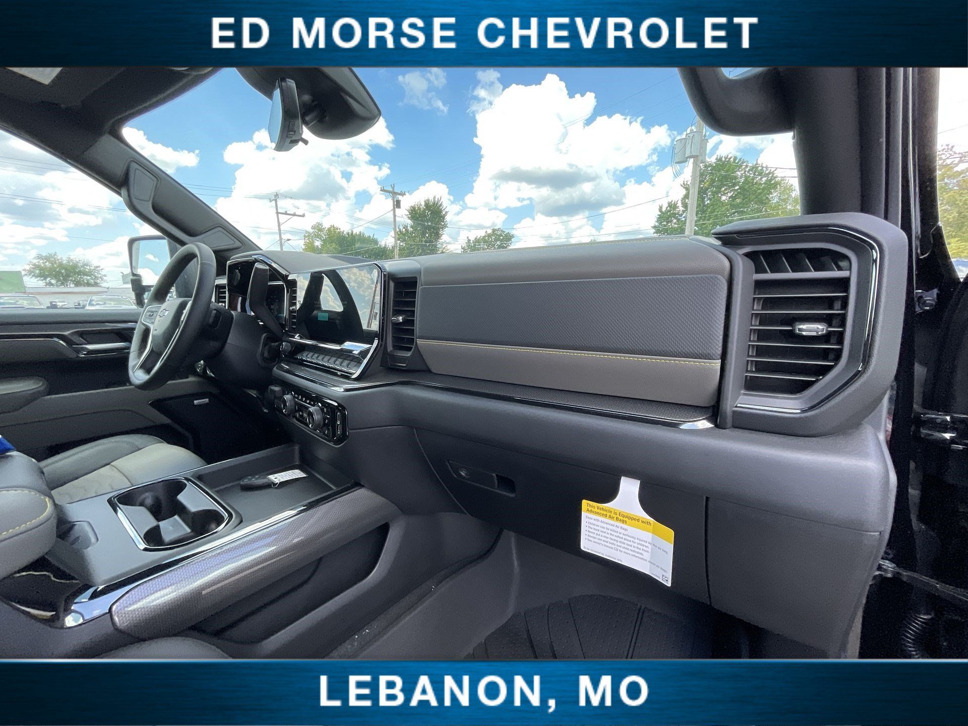 New 2026 Chevrolet Silverado 2500 ZR2 w/ LPO, Dark Essentials Package AWD/4WD image 27