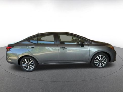 Used 2025 Nissan Versa SV FWD image 15