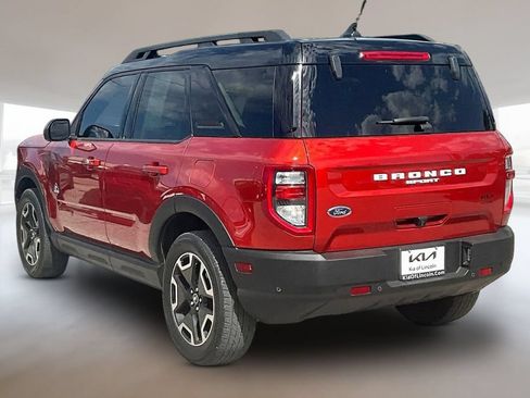 Used 2022 Ford Bronco Sport Outer Banks w/ Tech Package AWD/4WD image 4