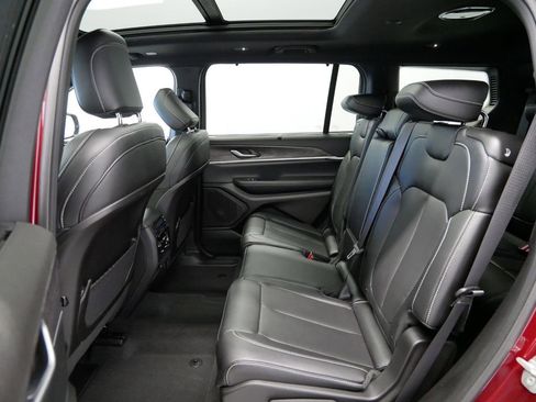 Certified 2025 Jeep Grand Cherokee L Limited w/ Luxury Tech Group II image 26