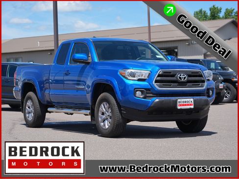Used 2016 Toyota Tacoma SR5 w/ SR5 Appearance Package (SN) AWD/4WD image 1
