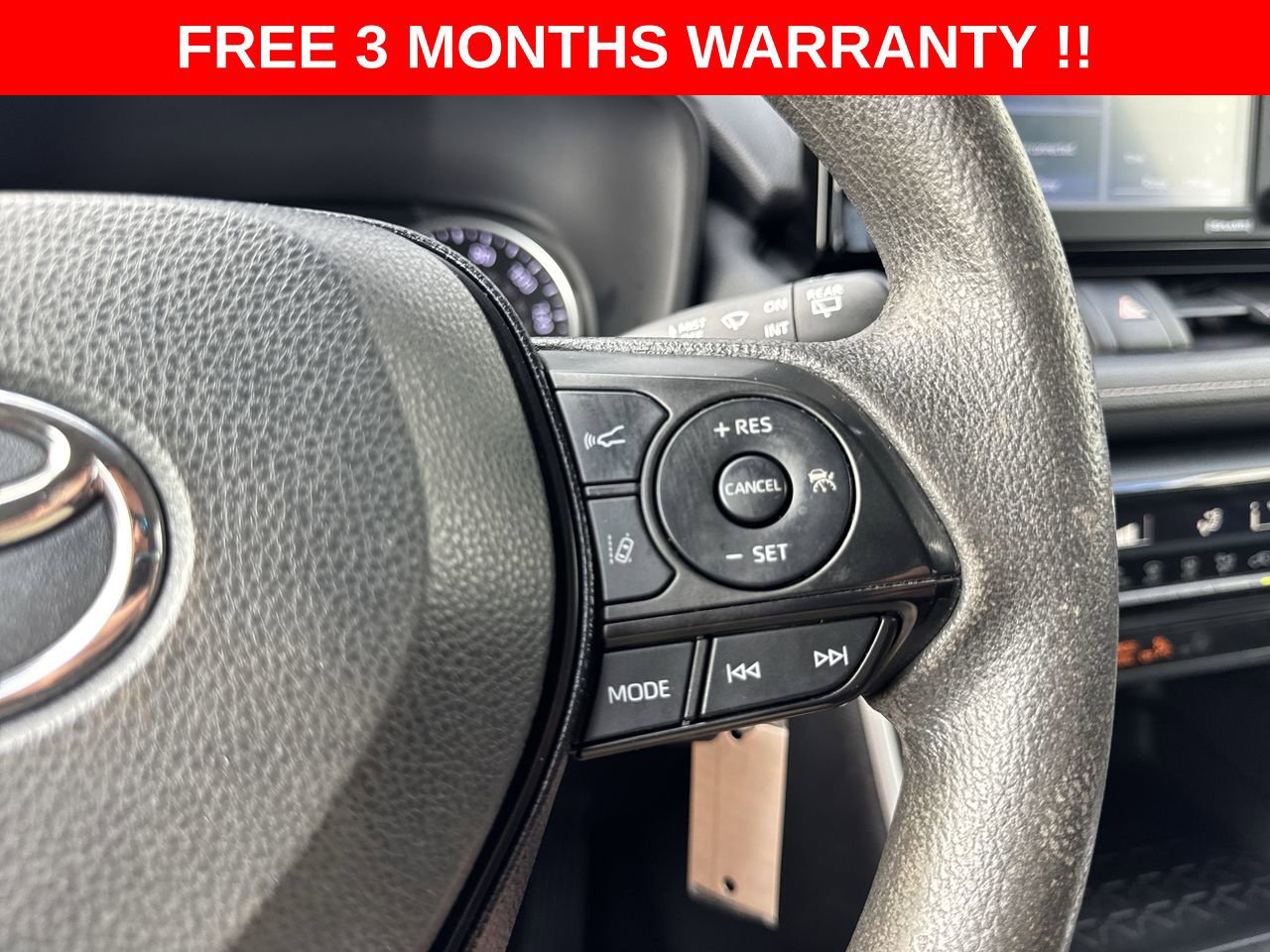 Used 2020 Toyota RAV4 LE w/ All Weather Liner Package AWD/4WD image 41