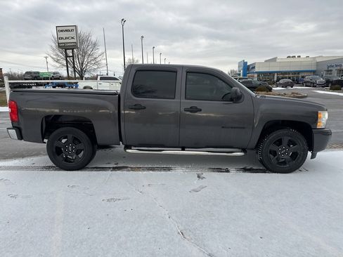 Used 2011 Chevrolet Silverado 1500 LS image 4