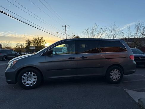 Used 2009 Honda Odyssey LX image 8