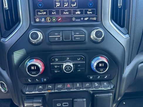 Used 2022 GMC Sierra 1500 Denali w/ Denali Premium Package AWD/4WD image 64