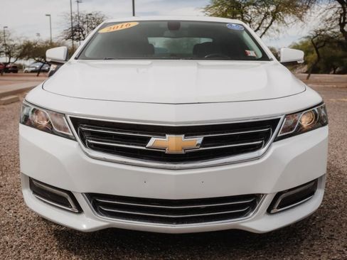 Used 2016 Chevrolet Impala LT image 2