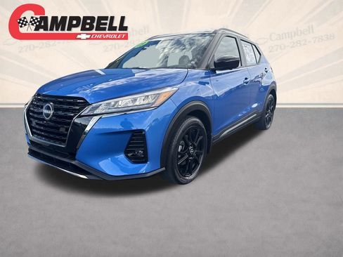 Used 2023 Nissan Kicks SR image 1