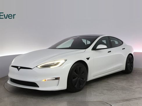 Used 2022 Tesla Model S AWD/4WD image 2